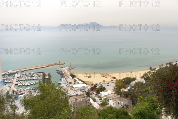 May 17th 2024. Sidi Bou Said, Tunisia. Scenic view of Sidi Bou Said beach and harbour from the