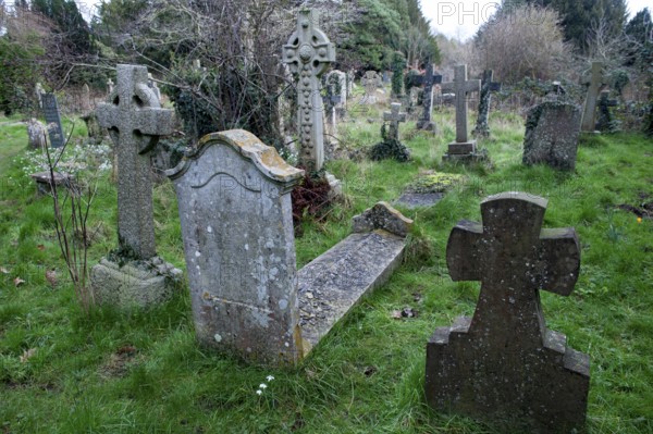 Oxford, England, UK. February 2nd 2020 The grave of Kenneth Grahame, Hollywell Cemetery, The