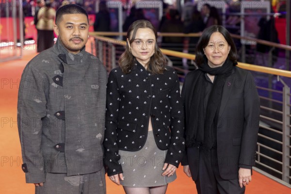Kim Yutani, Lena Urzendowsky, Khozy Rizal on the Red Carpet in front of the closing gala of the