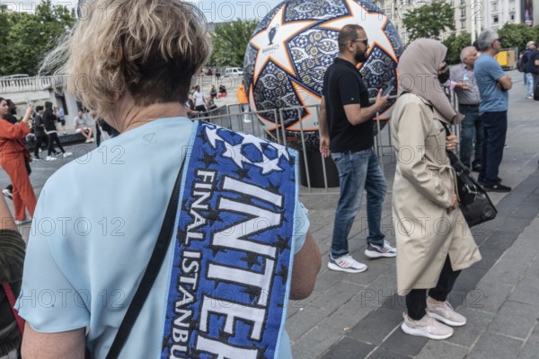 Istanbul, Turkey. June 9th 2023 Soccer fans gather in Taksim Square, Istanbul, the day before the