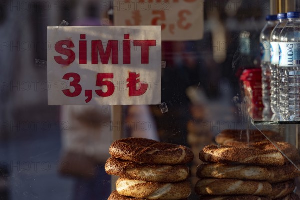 Istanbul, Turkey. January 5th 2022 Turkish Simit for sale at 3.50 Lira. Rising inflation and