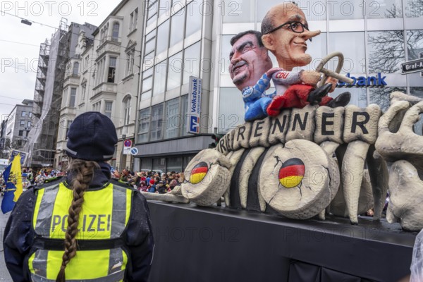Rose Monday procession in Düsseldorf, theme cars by wagon manufacturer Jacques Tilly, Merz and