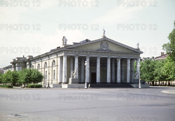 Saint Petersburg Manege, Central Exhibition Hall, Saint Isaac's Square, Isaakiyevskaya Ploshchad,