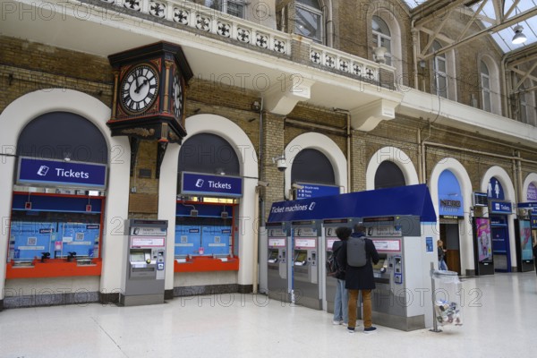 London, UK. January 30th 2025. The clock and ticket hall of Charing Cross tube station, part of the