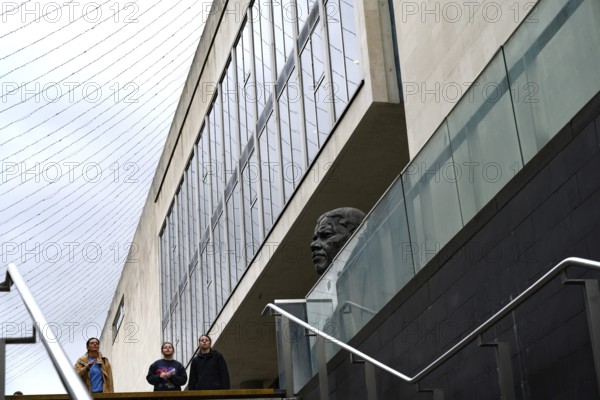 London, UK. January 31st 2025. Bust of Nelson Mandela, a tribute to the South African