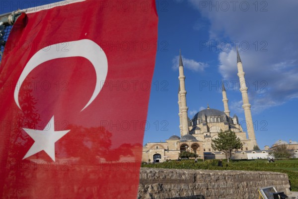 Edirne, Turkey. October 4th 2025. The Ottoman imperial Selimiye Mosque with the Turkish national