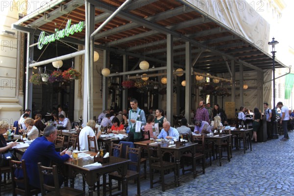 Romania, capital Bucharest, Bucuresti, the restaurant and bar Caru cu Bere, a beer palace with