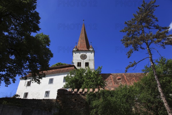 Fortified church in Großschenk, Cincu, an important fortified church of the Transylvanian Saxons in