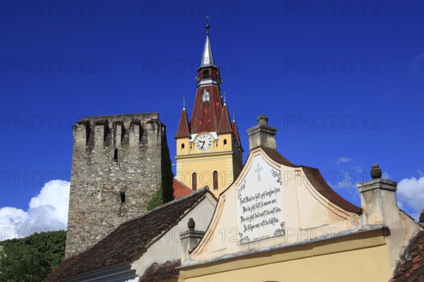 Fortified church Neustadt, Biserica Evanghelica Fortificata din Cristian, a Saxon fortified church