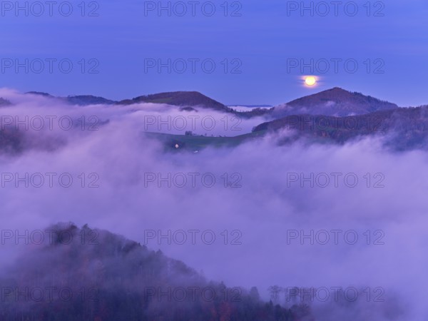 View from the Gisliflue of the Jurassic foothills covered in fog from the left, Summerholde,