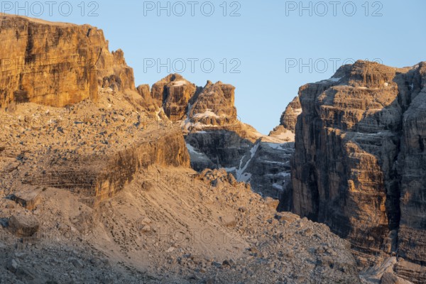 Detail, rocks and mountain peaks of the Brenta Mountains, evening mood with alpine glow, Brenta,