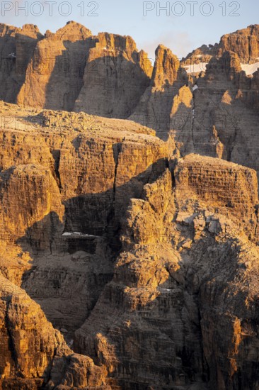 Detail, rocks and mountain peaks of the Brenta Mountains, evening mood with alpine glow, Brenta,