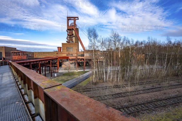 Zollverein colliery, 1/2/8 mine, shaft 1 strut conveyor frame, wagon circulation, UNESCO World