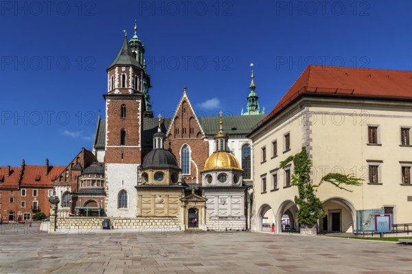 Castle and Cathedral, Wawel Castle, Wawel Castle, former center of Polish monarchy, founded around