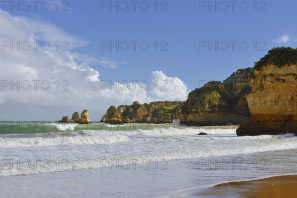 Rocky coast, Praia Dona Ana, Lagos, Algarve, Portugal
