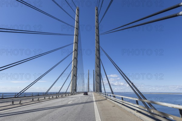 Roadway on the Öresund Bridge, Øresundsbrön, world's longest cable car bridge, connecting