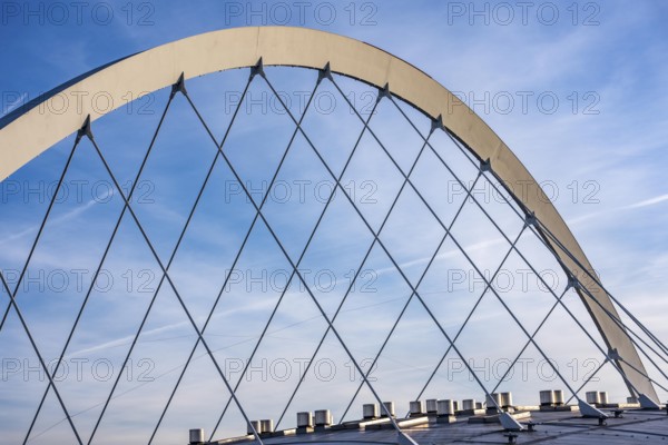 Roof with arched support structure of the Lanxess Arena, Cologne Arena, multifunctional hall,