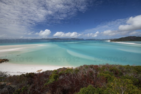 Sunny daytime view from Hill Inlet lookout over Whitehaven Beach, Whitsunday Island, Queensland,