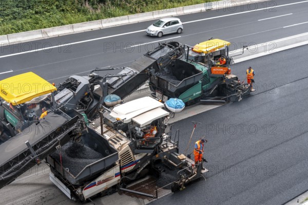 Rehabilitation of the A52 motorway near Essen, an 8 km long section between the Essen-Kettwig