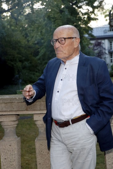 Volker Schlöndorff at the Cocktail Prolongé for the Semi-Final Round of Judging of the