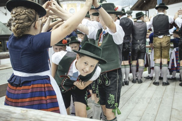 Traditional traditional costume anniversary of the Trachtenverein Schliersee Stamm 1888,