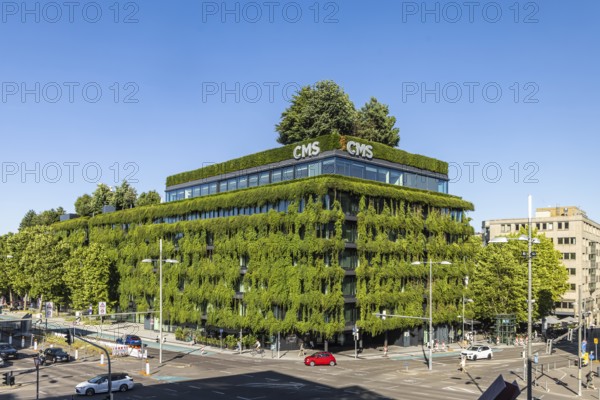 Calwer Passage, green building for a better urban climate. Around 11, 000 plants adorn the building