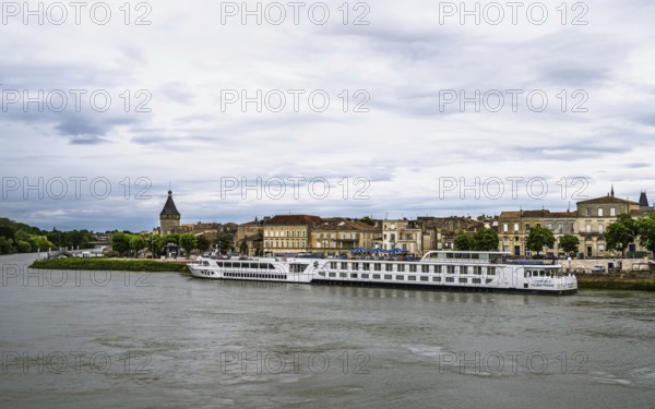 Libourne, Gironde, Nouvelle-Aquitaine, Saint-Emilion and Pomerol, Southwestern France