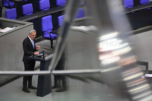Wilfried Öllers (CDU/CSU) speaks on the agenda item Minimum Wage Act in the eleventh session of the