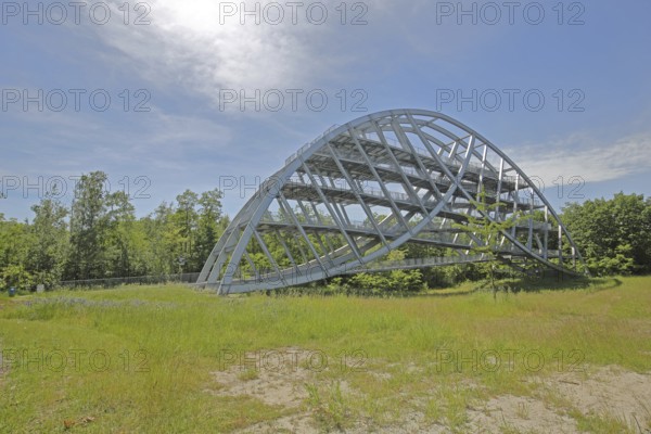 Bitterfeld Arch by architect Claus Bury, arch bridge 81m long 28m high 14m wide, modern art, steel