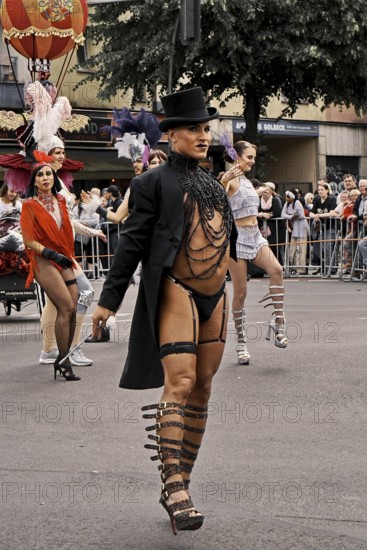 Carnival of Cultures, parade from Frankfurter Allee / corner of Proskauer Straße to Karl-Marx-Allee