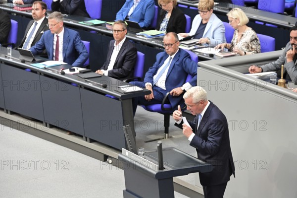 At the 9th session of the German Bundestag, CDU foreign policy expert Dr Norbert Röttgen (CDU/CSU)