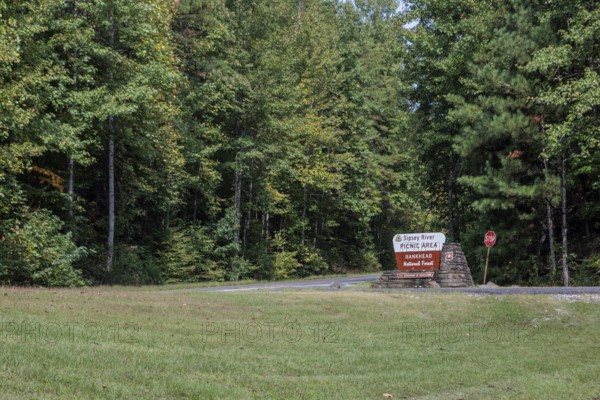 Sign for the Bankhead Ranger District office of the William B. Bankhead National Forest along