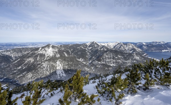 Summit of the Simetsberg, mountain panorama with Heimgarten and Herzogstand, Estergebirge, Bavarian