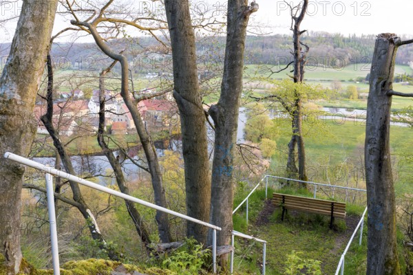Maylust vantage point with a view of the Freiberg Mulde valley in the morning light, with Buch
