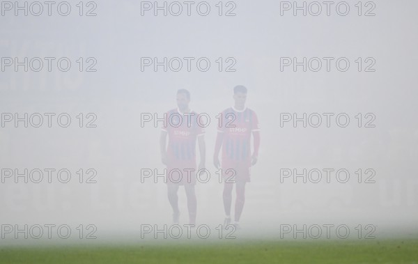 Benedikt Gimber 1. FC Heidenheim 1846 FCH (05) and Mathias Honsak 1. FC Heidenheim 1846 FCH (17) in