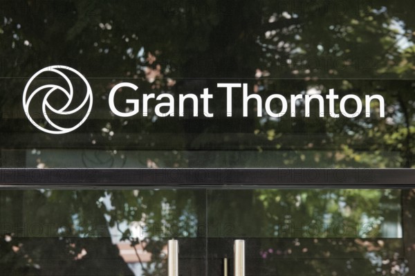 Grant Thornton AG, logo at the Düsseldorf branch, auditing company, management consultancy, North
