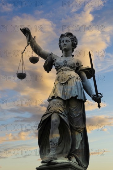 Justizia in Frankfurt am Main, Frankfurt am Main, Hesse, Federal Republic of Germany