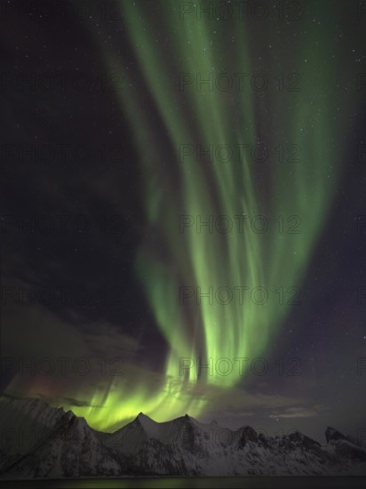 Northern Lights over Senja Island, Noregen