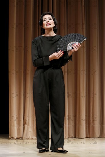Katja Weitzenböck as Maria Callas at the photo rehearsal for Meisterklasse at the Komödie am