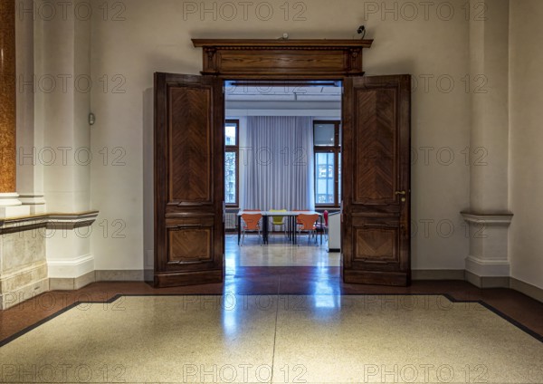 Interior design at the Museum of Communication on Leipziger Straße in Berlin Mitte, Classicism,