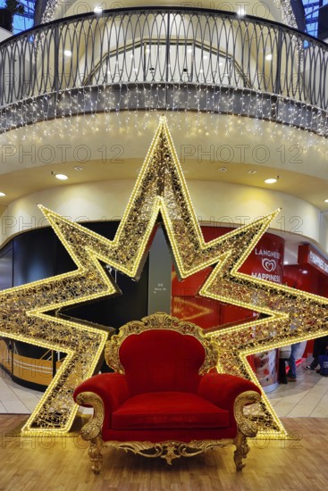 Christmas decorations in the Thier Gallerie shopping centre, Dortmund, Ruhr area, North