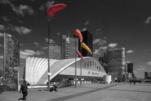 Las Défence, the New High City District, the largest office district in Europe, black and white,