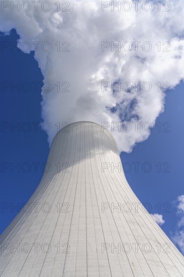 Cooling tower of the Duisburg-Walsum coal-fired power plant, combined heat and power plant operated