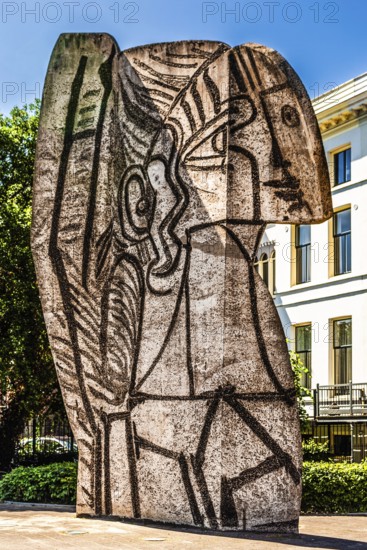 Sylvette Muse sculpture by Pablo Picasso, designed by him in 1970 and realized in collaboration