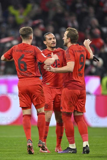 Goal celebration Harry Kane FC Bayern Munich FCB (09) (right) Leroy Sane FC Bayern Munich FCB (10)