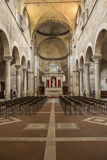 The church of San Frediano, view from the entrance to the altar, historic city centre, Lucca,