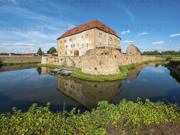 Moated castle and Heldrungen Fortress, inner moat with bastions, Renaissance castle in the back,