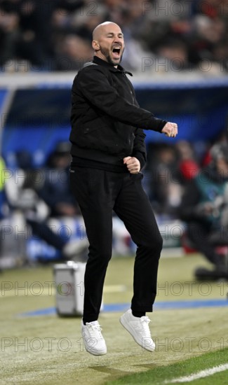 Goal celebration, Coach Christian Ilzer TSG 1899 Hoffenheim on the sidelines Gesture Gesture
