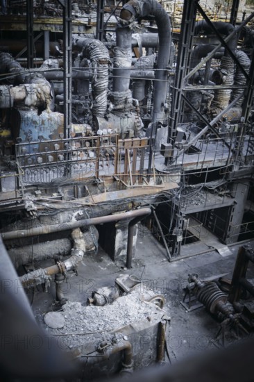 Annalena Bärbock (Alliance 90/The Greens), Federal Foreign Minister, visits a power plant destroyed