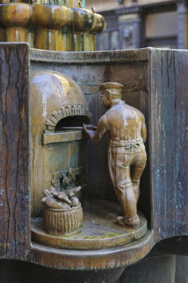 Guild fountain by the sculptor Bonifatius Stirnberg from 1983, guilds, guilds, craftsmen, cast